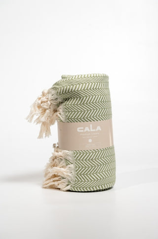 BEACH BLANKET THROW Olive Green