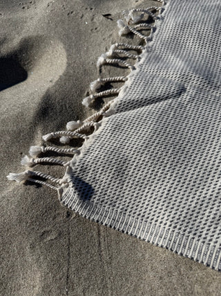 Dama Towels